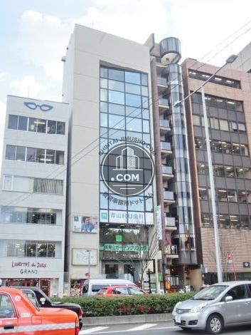 石塚商事ビルの外観写真