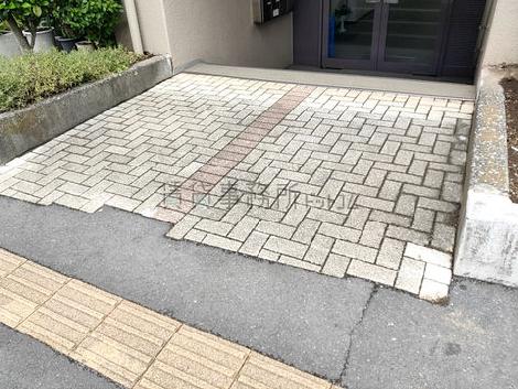 正面玄関