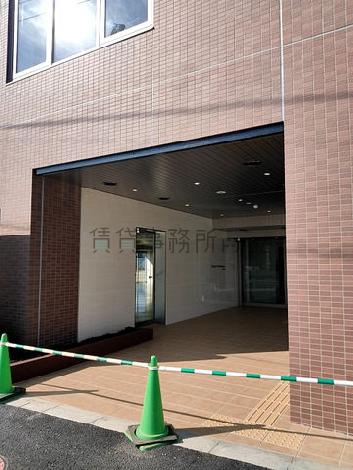 正面玄関