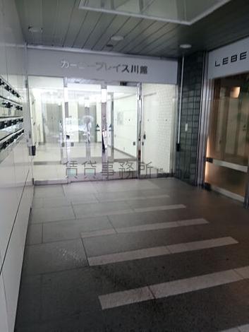 正面玄関