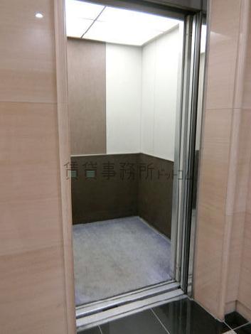 エレベーター