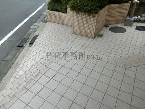 正面玄関