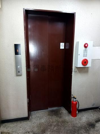 エレベーター