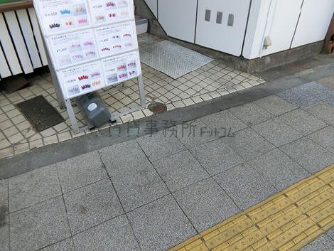 正面玄関