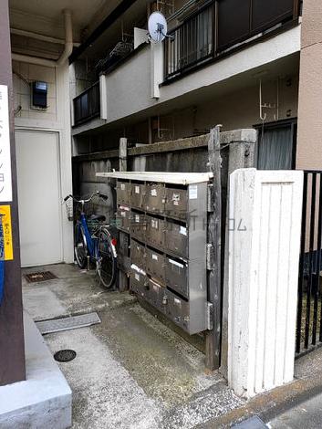 正面玄関