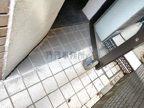 正面玄関
