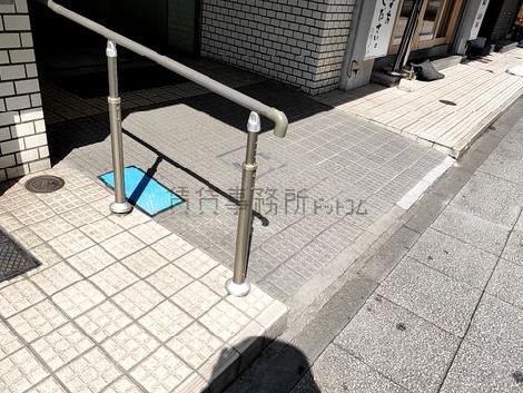 正面玄関