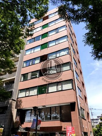 三ツ木住販本社ビルの外観写真