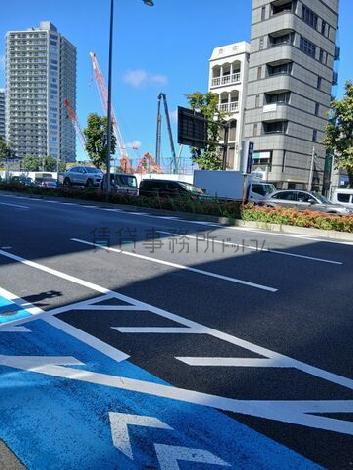 青山通り沿い