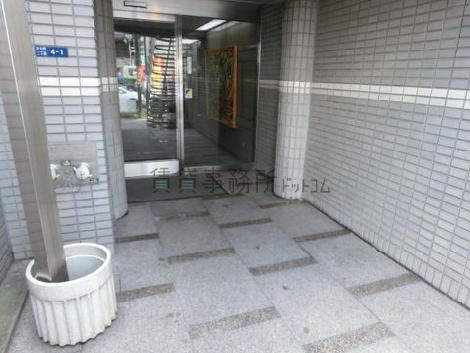 正面玄関