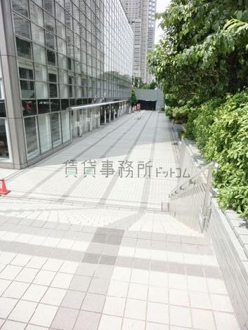 正面玄関