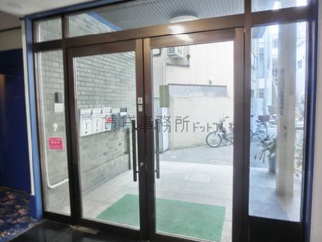 正面玄関