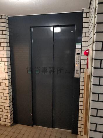 エレベーター