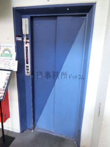 エレベーター