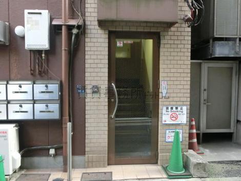正面玄関