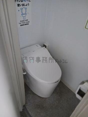 TRUST VALUE 本郷のトイレ