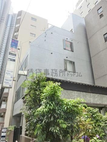 側面からの外観