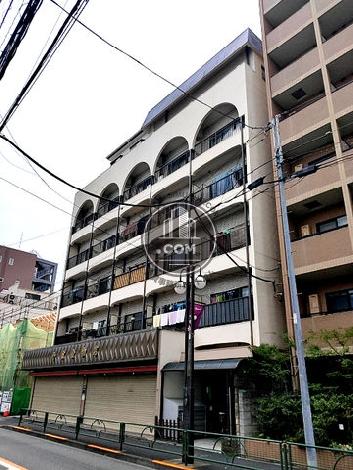 小出マンションの外観写真