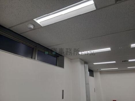 飯野ビルの室内