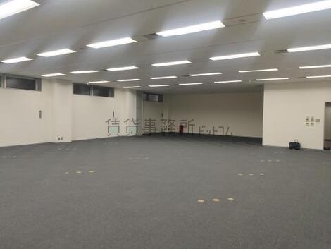 飯野ビルの室内