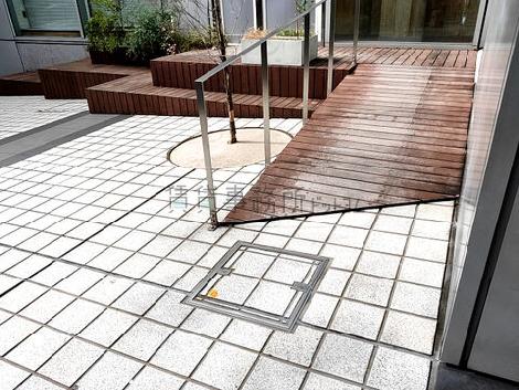 正面玄関