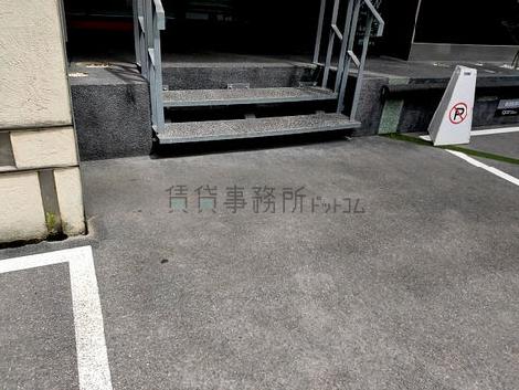 正面玄関