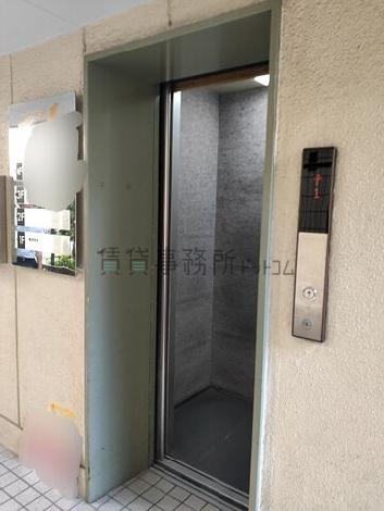 エレベーター