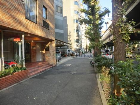 ゆとりのある歩道です