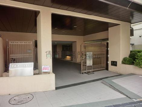 正面玄関