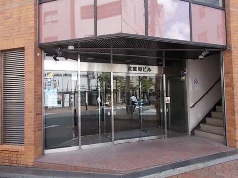 正面玄関