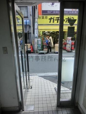 正面玄関