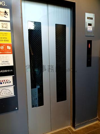 エレベーター