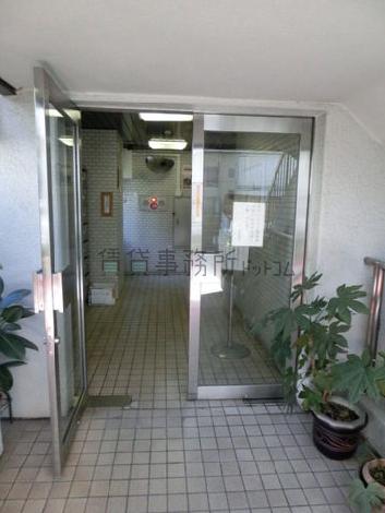 正面玄関