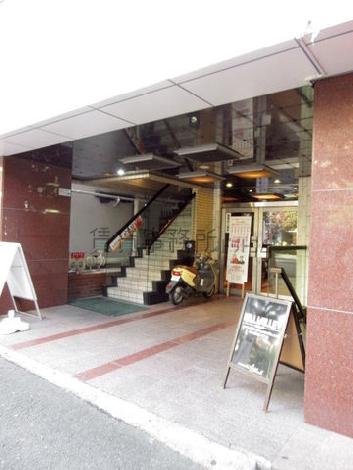 正面玄関