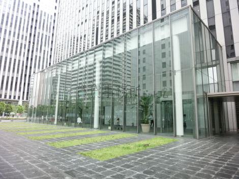 正面玄関