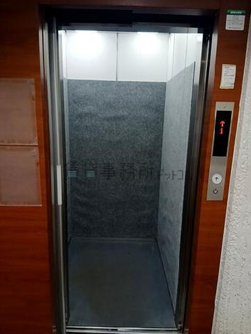 エレベーター
