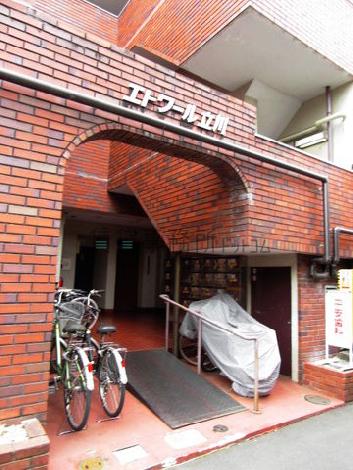 正面玄関