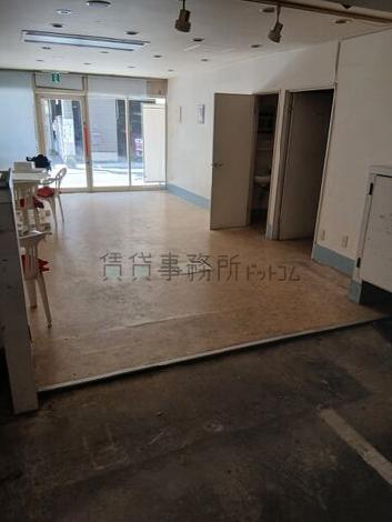 コーポ青山千住緑町の室内