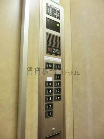 エレベーター