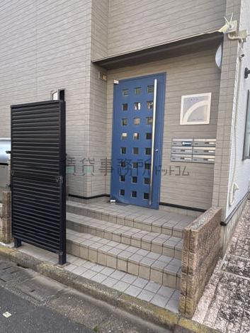 正面玄関