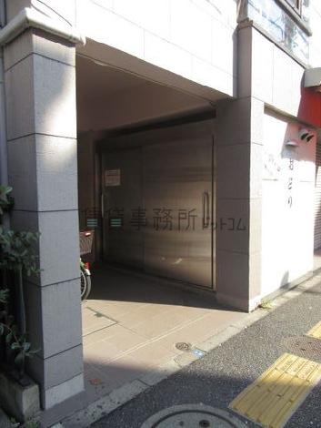 正面玄関