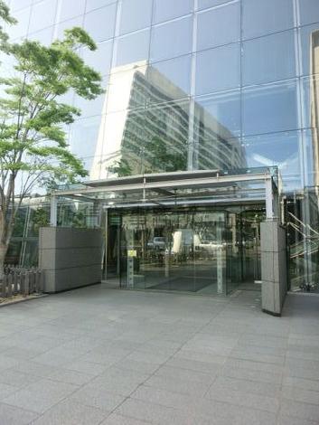 正面玄関