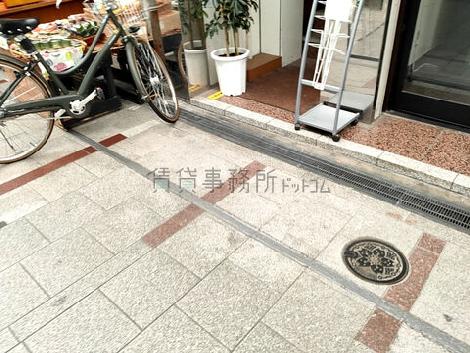 正面玄関