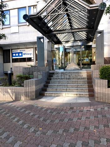 正面玄関