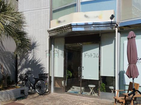 正面玄関