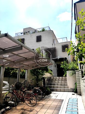 参宮橋五番館の外観写真