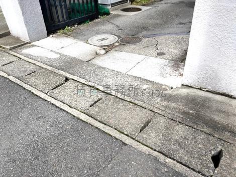 正面玄関
