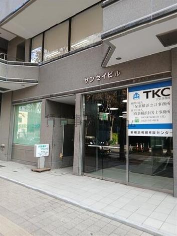 正面玄関