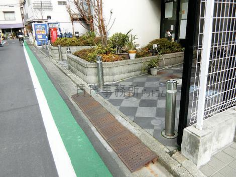正面玄関