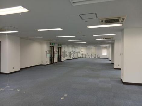 厚木フォーラムビルの室内